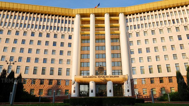 Parlamentul Republicii Moldova suspendă grupurile parlamentare de prietenie cu Rusia și Belarus
