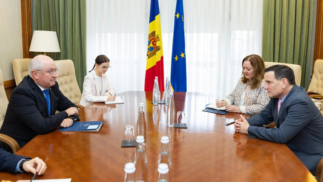 Premierul Munteanu și Însărcinatul cu Afaceri al SUA au discutat despre consolidarea parteneriatului moldo-american 