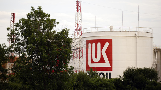 SUA permit benzinăriilor Lukoil din afara Rusiei să activeze până la sfârșitul lunii aprilie 2026

