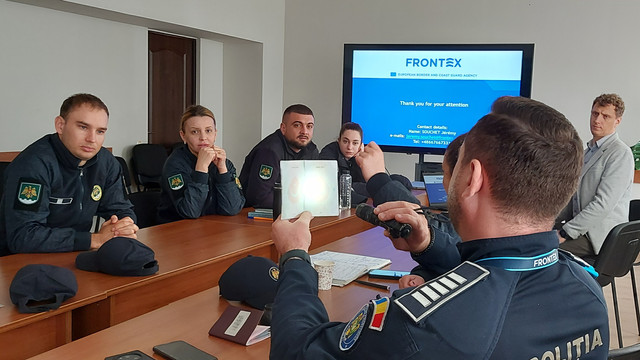 Peste 120 de polițiști de frontieră au fost instruiți în depistarea documentelor falsificate