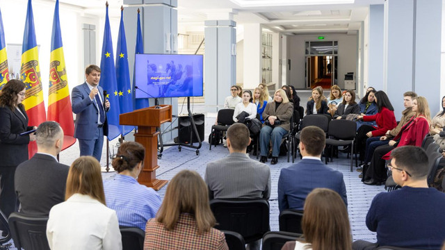 Guvernul lansează o nouă ediție a stagiilor plătite pentru 60 de tineri 