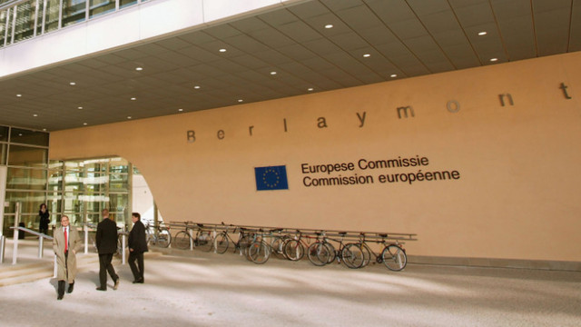 „Condamnați funcționarii corupți, dacă doriți să aderați la UE!”, transmite Bruxellesul Ucrainei