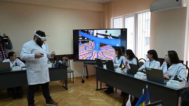 Două săli de medicină virtuală au fost inaugurate la USMF cu sprijinul DRRM (FOTO)