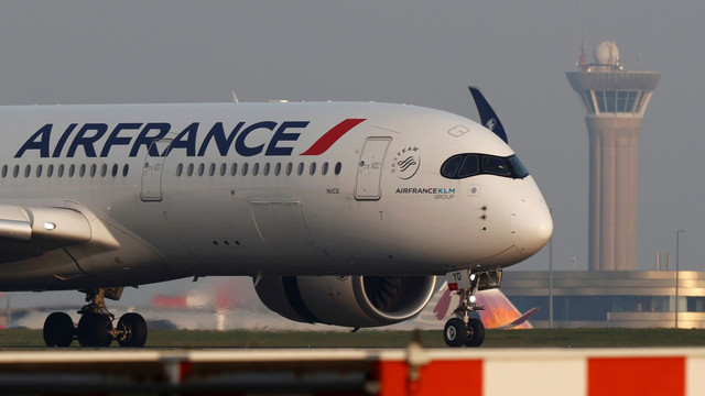 Mai multe companii aeriene își anulează zborurile după alerta Airbus. Air France a oprit 35 de curse,. Wizz Air, Lufthansa, Easy Jet, afectate