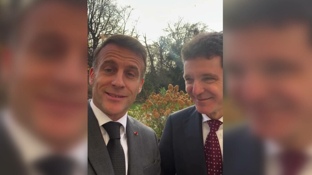 „Bine ai venit” și „Trăiască prietenia dintre România și Franța”. Emmanuel Macron i s-a adresat lui Nicușor Dan în limba română (VIDEO)