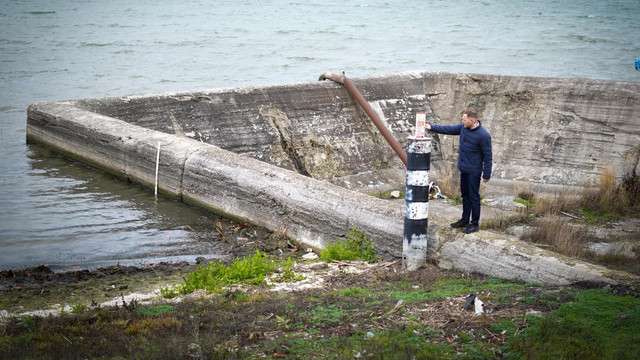 Investiții capitale la lacul Ghidighici: Evacuatorul de ape mari va fi realibiltat (FOTO)