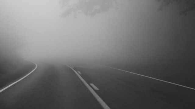 Ceață densă în Republica Moldova: avertizare meteo emisă până joi, 18 decembrie

