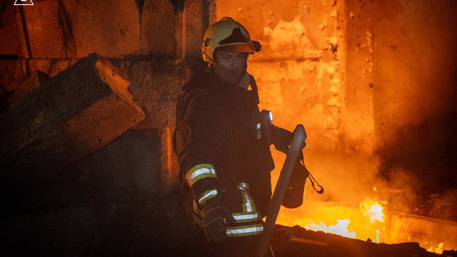 Rusia a atacat infrastructura energetică din șase regiuni ale Ucrainei. Peste 73 de mii de consumatori au rămas fără electricitate la Odesa