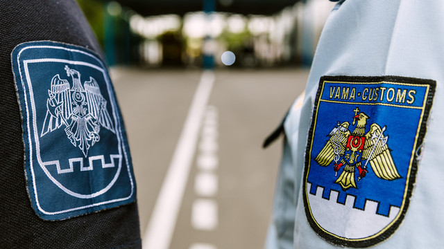 Serviciul Vamal și Poliția de Frontieră vor aplica un set de măsuri pentru fluidizarea traficului transfrontalier în perioada sărbătorilor de iarnă


