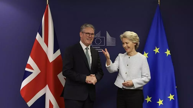 Premierul britanic pregătește un proiect de lege de transfer al competențelor către UE