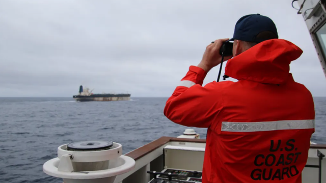 VIDEO | Armata SUA a capturat petrolierul rusesc fugit de sub blocada din Venezuela. Reacție furioasă a Moscovei