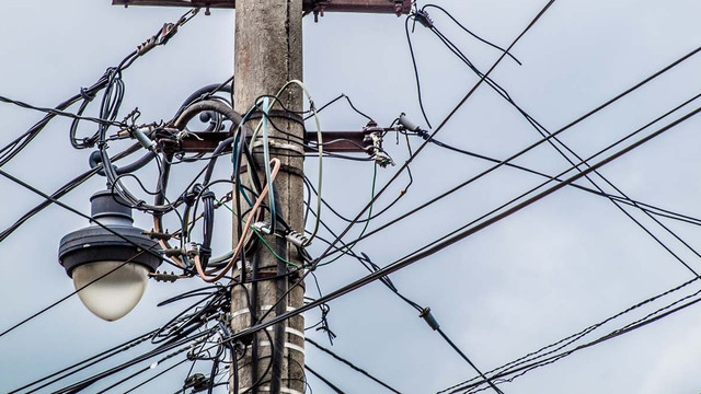 Moldelectrica: Sistemul electroenergetic național este stabil, fără sistări ale transportului energiei electrice