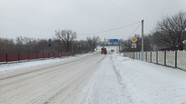 Lucrările de deszăpezire și patrulare continuă pe drumurile naționale