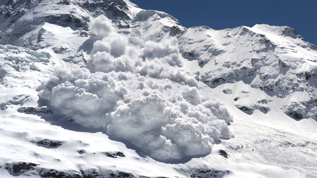 În atenția cetățenilor din R. Moldova! Risc major de avalanșe în munții României. Zonele care trebuie evitate