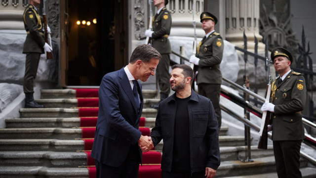 Mark Rutte, în dialog cu Volodimir Zelenski : NATO reafirmă sprijinul pentru Ucraina
