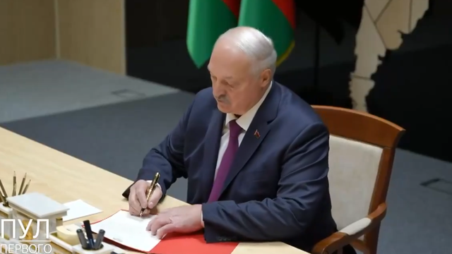 Lukașenko a semnat acordul de aderare a Belarusului la Consiliul pentru Pace inițiat de Trump
