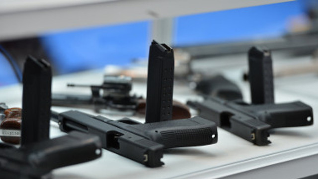 Pedepse mai dure pentru trafic de arme, propuse de Procuratura Generală
