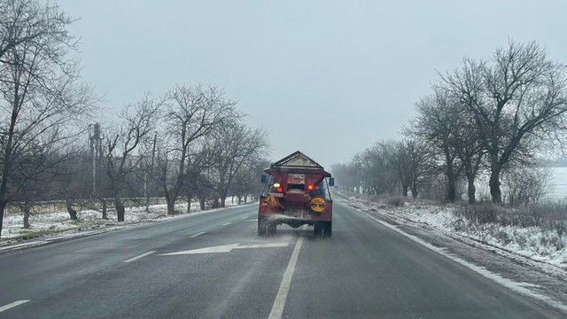 Atenție, șoferi! Se circulă în condiții de ceață pe drumurile naționale
