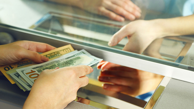 Transferurile de bani din străinătate au crescut la circa 1,66 miliarde de dolari în 2025
