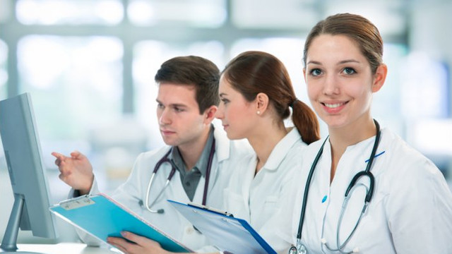CNAM a efectuat transferul pentru salariile medicilor rezidenți

