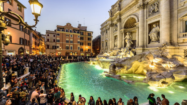 Acces cu taxă la Fontana di Trevi. Turiștii plătesc 2 euro de la 1 februarie
