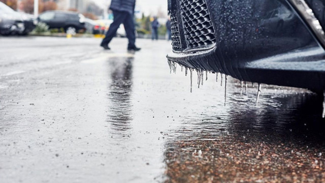 Polei și ghețuș în următoarele zile. Meteorologii au emis Cod galben 