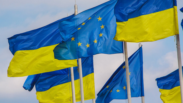 Reprezentanții statelor UE, aproape de un acord pentru împrumutul de 90 de miliarde de euro către Ucraina. Care sunt pașii următori