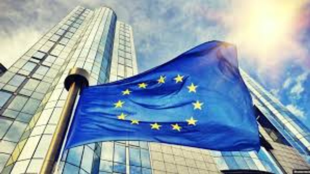 UE analizează opțiunile pentru a oferi mai multe fonduri sectorului apărării după încheierea programului SAFE
