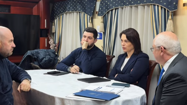 Premierul Alexandru Munteanu merge în prima vizită oficială la Kiev: „Mergem să ne exprimăm solidaritatea cu poporul ucrainean” (VIDEO)