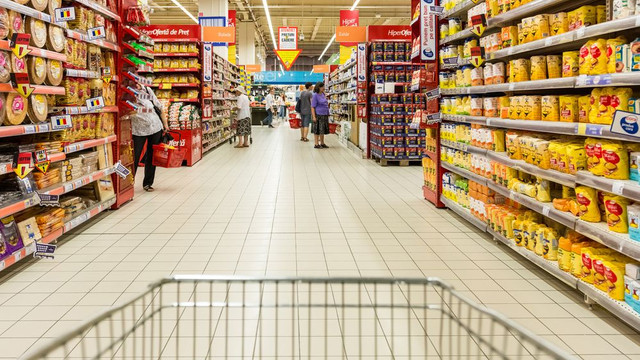 Prețurile medii de consum au crescut cu 4,8% într-un an
