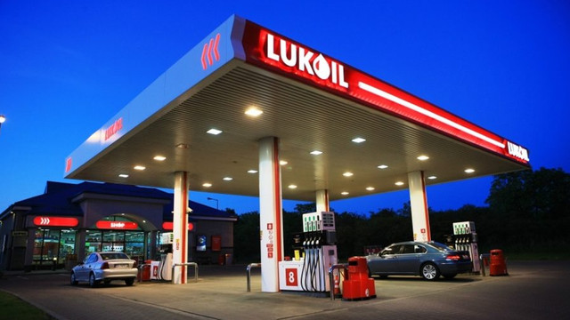 Activitatea benzinăriilor Lukoil în Republica Moldova ar putea fi prelungită până în toamnă
