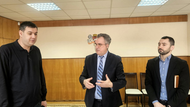 O stradă din Ungheni intră în reparații, susținute de Guvern, după zeci de ani de așteptare

