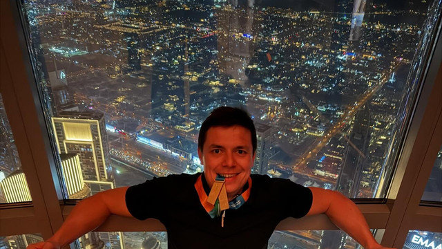 Înotătorul Dumitru Corotaș a câștigat medalia de aur la turneul din Abu Dhabi