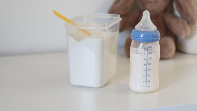 ANSA retrage de pe piață anumite loturi de formulă pentru sugari, după depistarea bacteriei Bacillus cereus (FOTO)