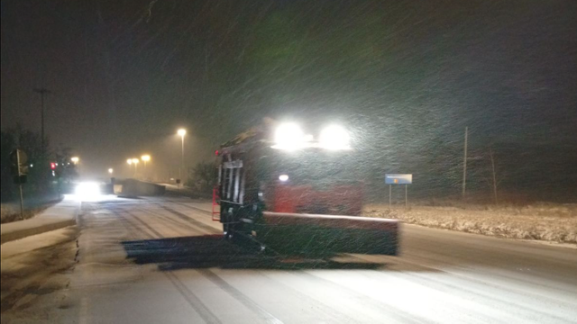 Noapte albă pentru drumari.  Echipele AND au intervenit pe parcursul nopții și continuă să fie mobilizate în teren (Foto)
