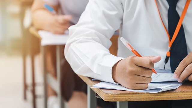 MEC organizează testarea materialelor de examene pentru elevii din învățământul primar, gimnazial și liceal

