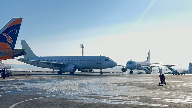 Aeroportul Internațional „Eugen Doga” Chișinău funcționează normal. Condițiile meteo dificile au fost depășite

