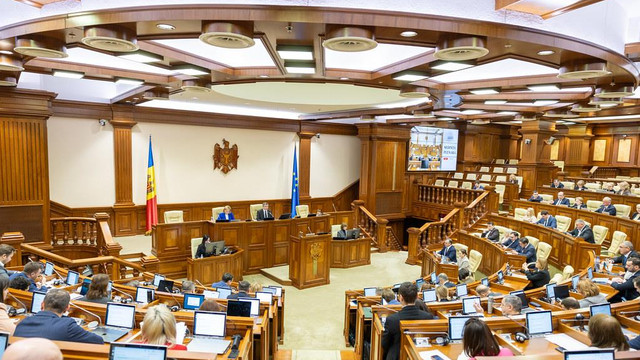 Moțiunea simplă asupra politicii statului în domeniul energetic a eșuat în Parlament