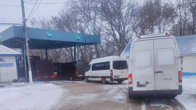 Frontiera de stat, traversată de peste 40 de mii de ori în ultimele 24 de ore. Câți străini au fost întorși de la graniță
