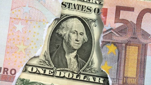 Euro și dolarul costă mai mult astăzi, 23 februarie
