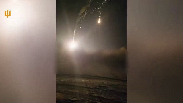 VIDEO | Filmări de noapte de pe frontul din Ucraina: Forțele aeriene ale Kievului arată cum au respins un atac combinat al Rusiei