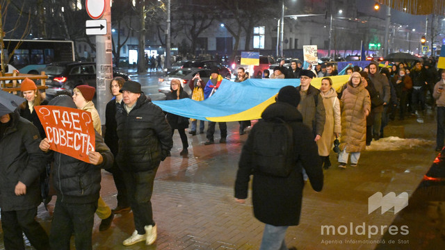 Un marș de solidaritate cu Ucraina s-a desfășurat în centrul Chișinăului 
