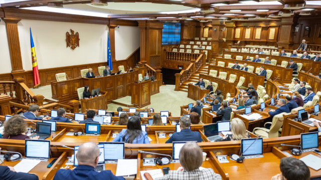 Parlamentul reconfirmă sprijinul Republicii Moldova pentru Ucraina, la patru ani de la declanșarea invaziei militare ruse la scară largă
