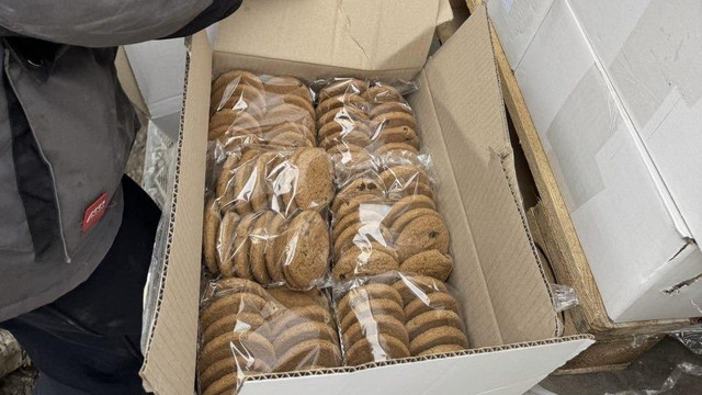 ANSA retrage de pe piață un lot de biscuiți cu niveluri ridicate de acizi grași trans. Peste 500 de kilograme, distruse 
