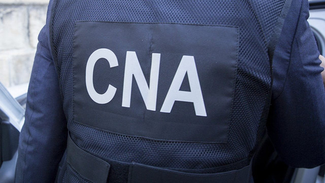 Ofițerii CNA au descins la Primăria orașului Durlești. Acțiunile vizează delapidarea terenurilor publice

