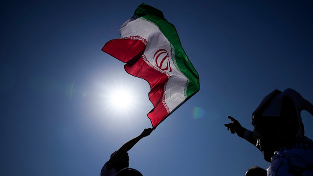 Israelul a atacat Iranul: Teheranul va riposta în mod „copleșitor”, afirmă un oficial iranian
