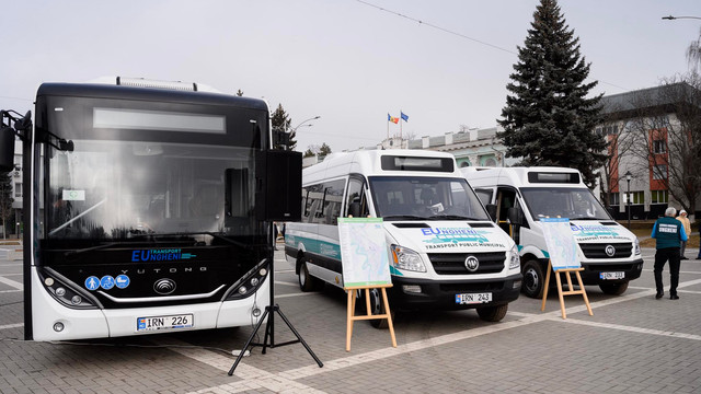 Transport public modern la Ungheni: Rețeaua urbană complet digitalizată, lansată oficial (FOTO)