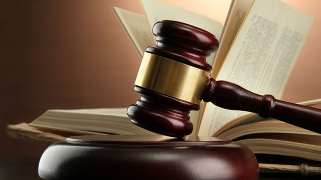 Amenințarea sau agresarea judecătorilor și procurorilor va fi sancționată penal
