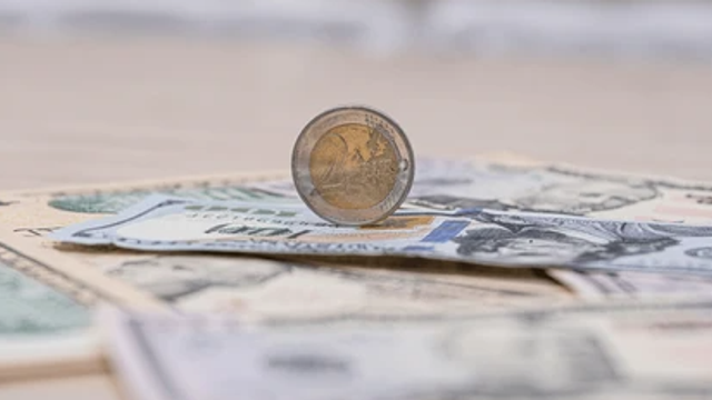 Euro se ieftinește la început de săptămână. Cursul valutar stabilit de BNM pentru astăzi, 9 martie
