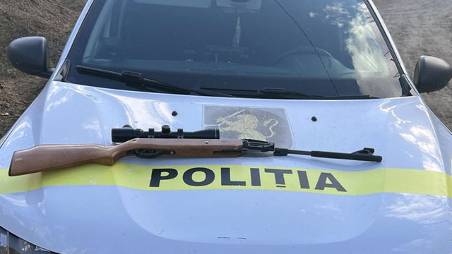 Două arme pneumatice deținute ilegal, predate benevol Poliției la Orhei
